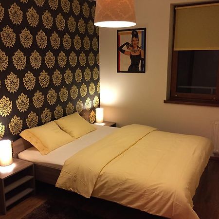 Color Apartment Красков Екстериор снимка