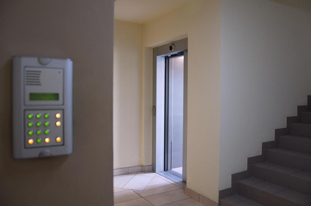 Color Apartment Красков Стая снимка
